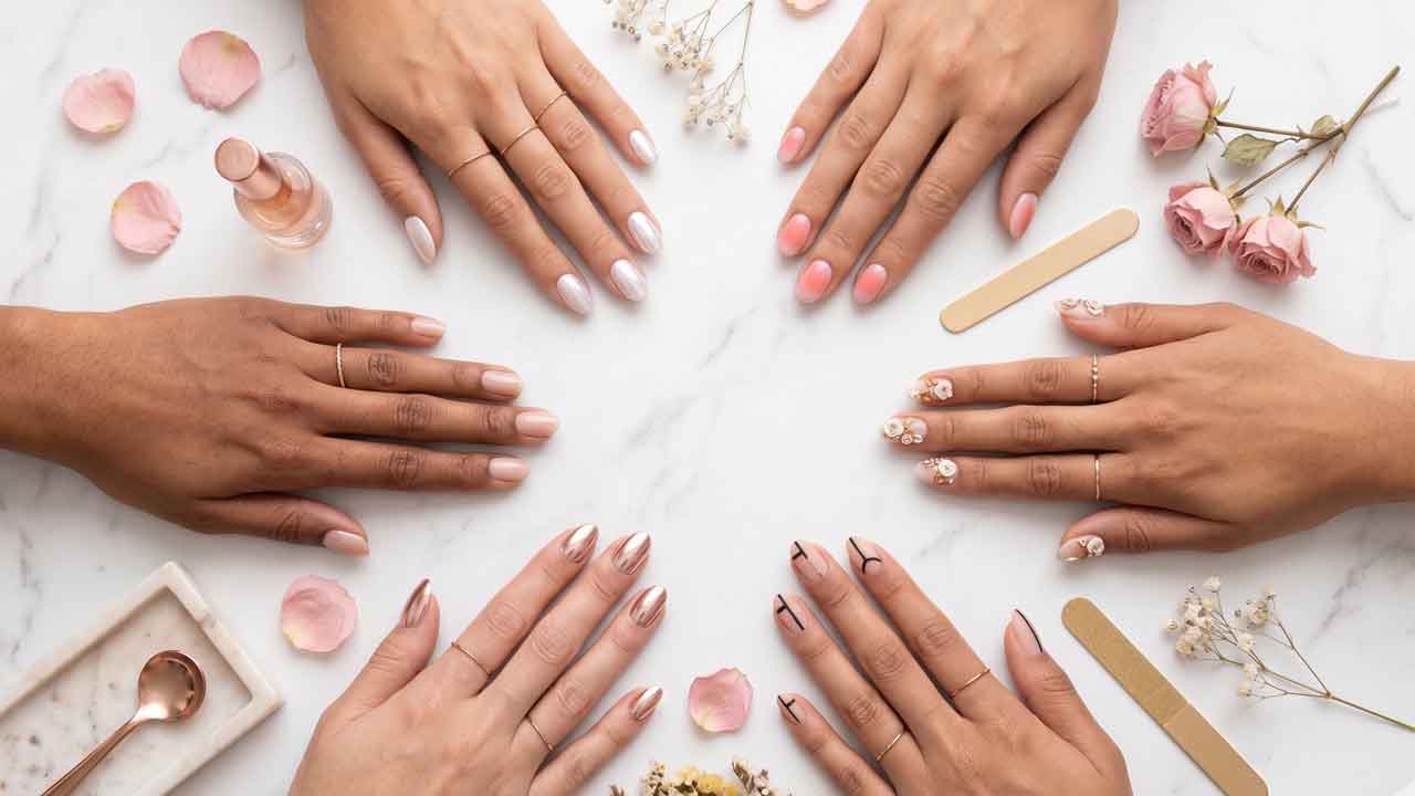 Trend Nail Art 2026 yang Wajib Kamu Coba Biar Tampilan Lebih Elegan
